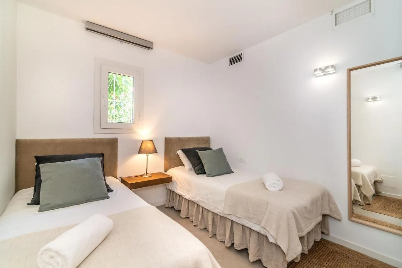 Exclusive 4 Br Villa Jazmines. Private Pool&Bbq Marbella España