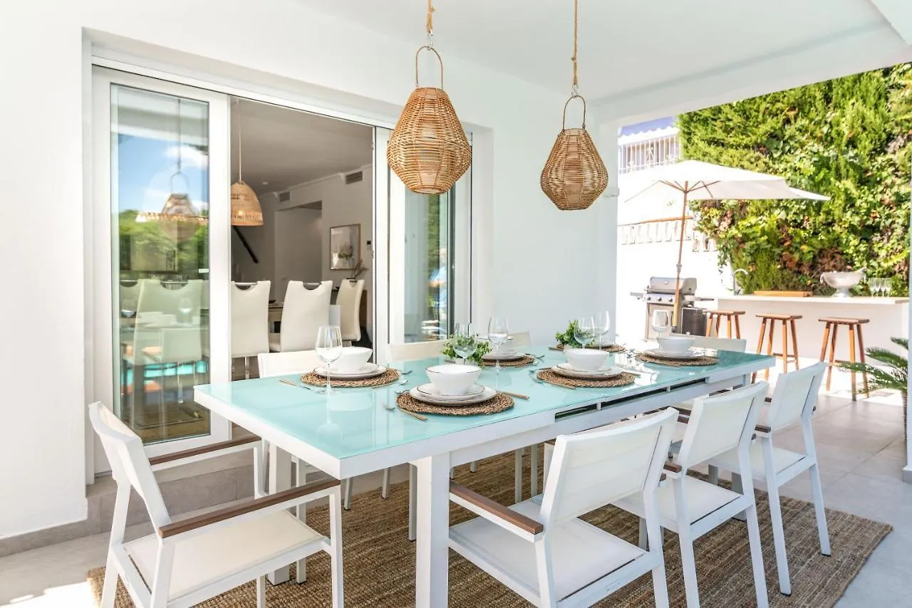 Exclusive 4 Br Villa Jazmines. Private Pool&Bbq Marbella 0*,