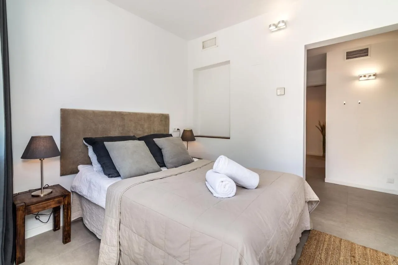 Exclusive 4 Br Villa Jazmines. Private Pool&Bbq Marbella 0*,  España